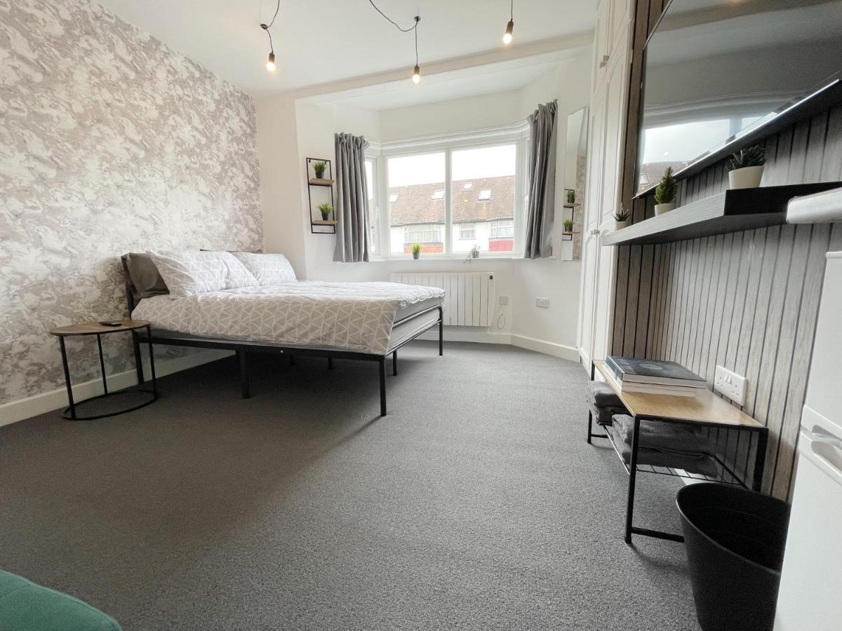 Cosy Bright Studio Apartment Close To Wembley Stadium London Exterior photo